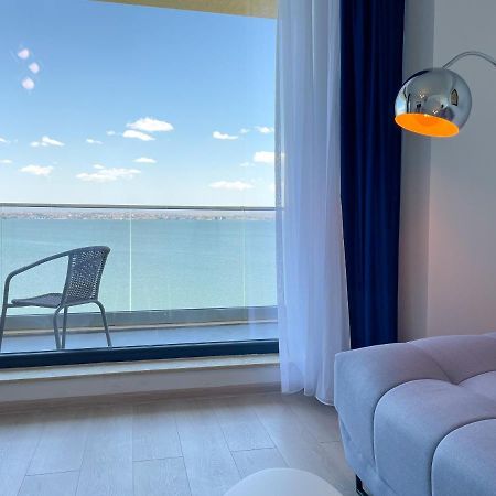 Azure Sea Apartments - Bychoice Mamaia Εξωτερικό φωτογραφία