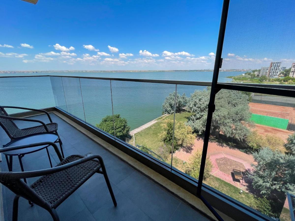 Azure Sea Apartments - Bychoice Mamaia Εξωτερικό φωτογραφία
