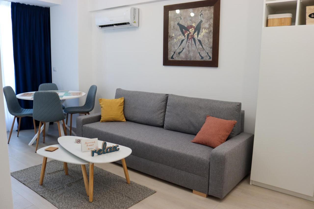 Azure Sea Apartments - Bychoice Mamaia Εξωτερικό φωτογραφία
