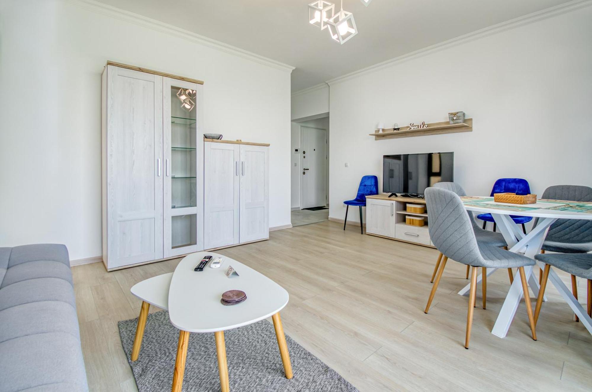 Azure Sea Apartments - Bychoice Mamaia Εξωτερικό φωτογραφία
