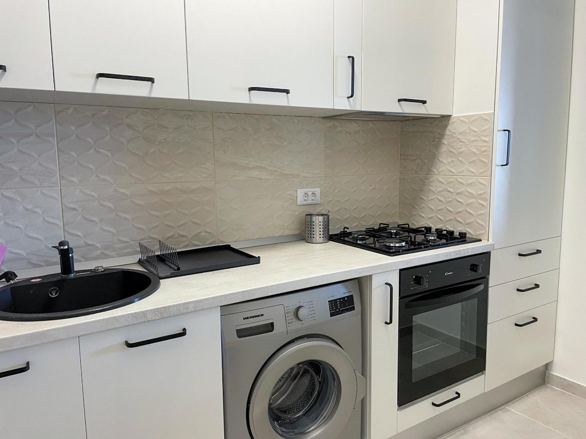 Azure Sea Apartments - Bychoice Mamaia Δωμάτιο φωτογραφία